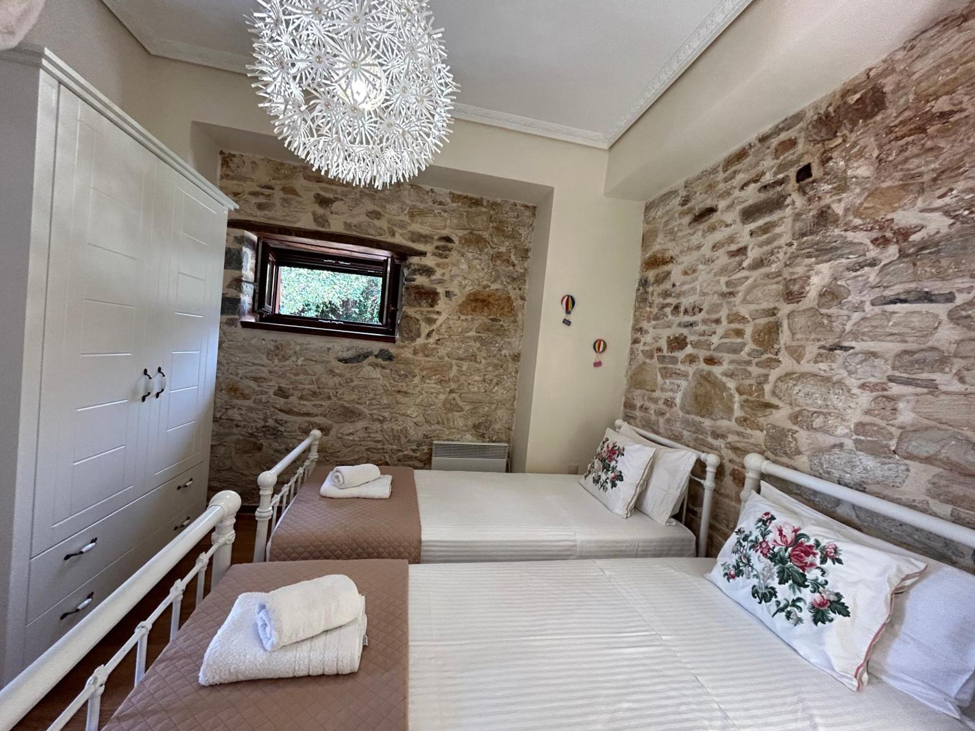 Appartement Νόνη à Miléai Extérieur photo